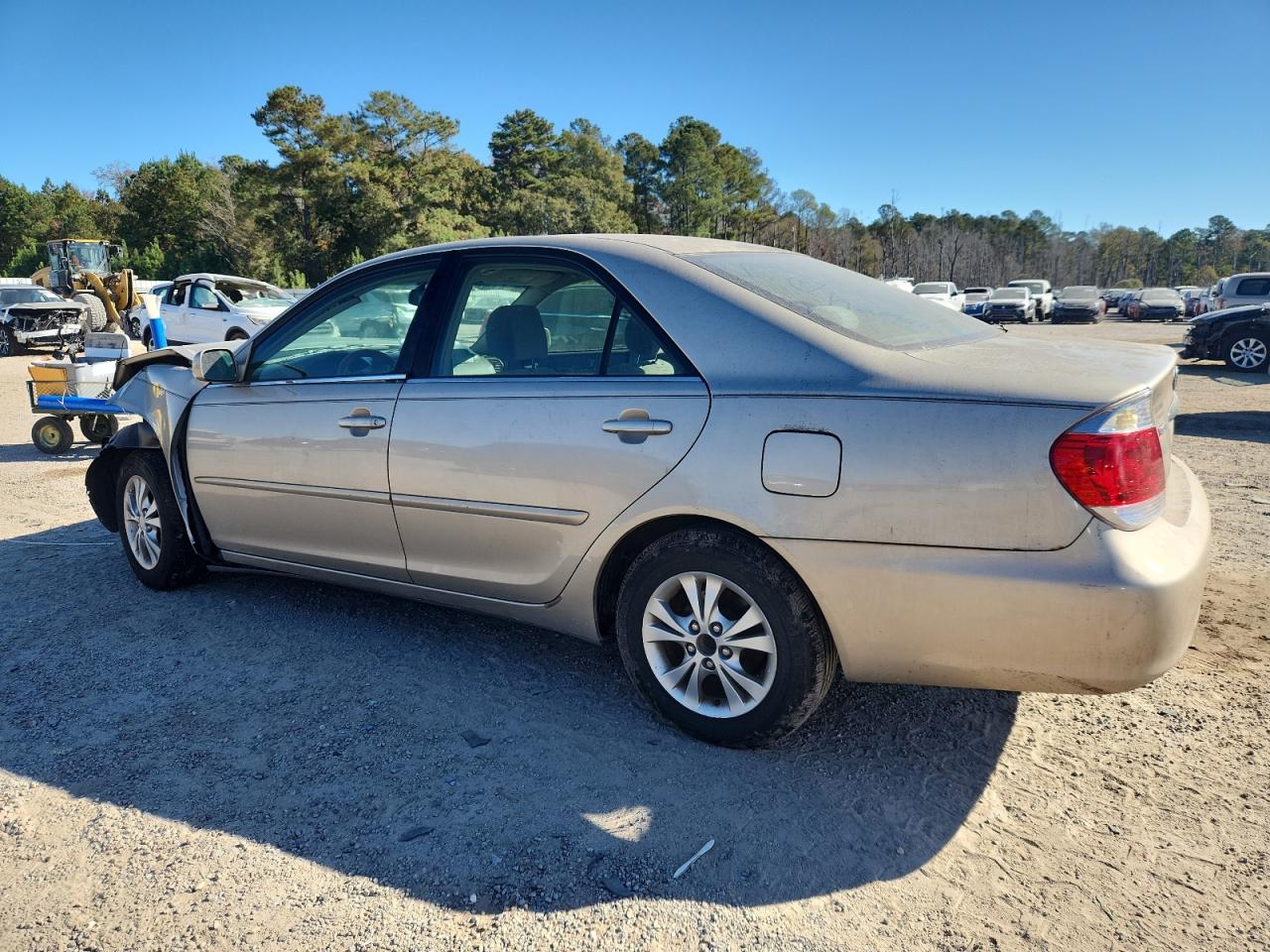 Lot #3301702645 2005 TOYOTA CAMRY