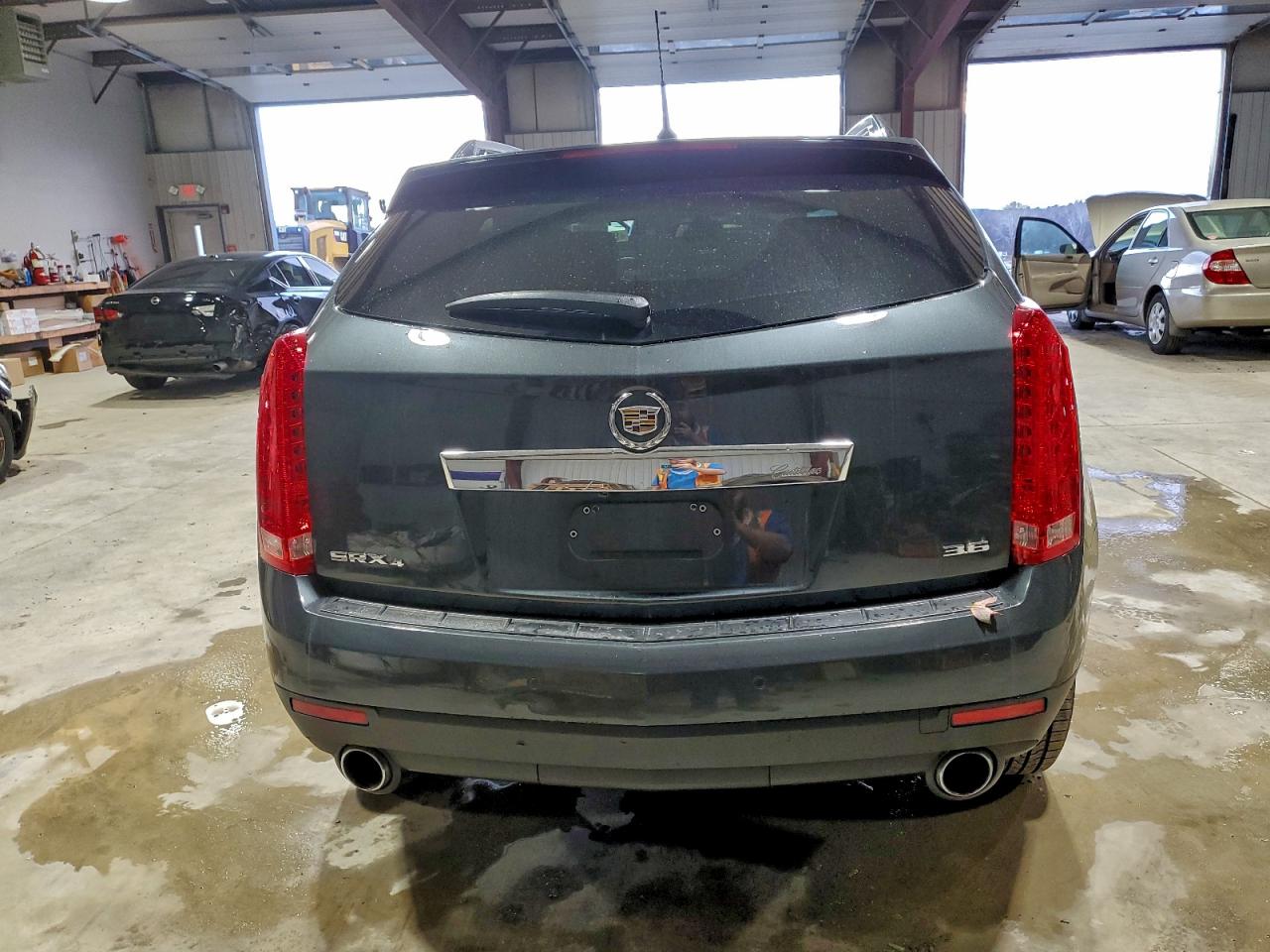 CADILLAC SRX LUXURY COLLECTION
