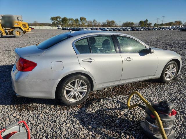 2011 INFINITI G37 #3285720669