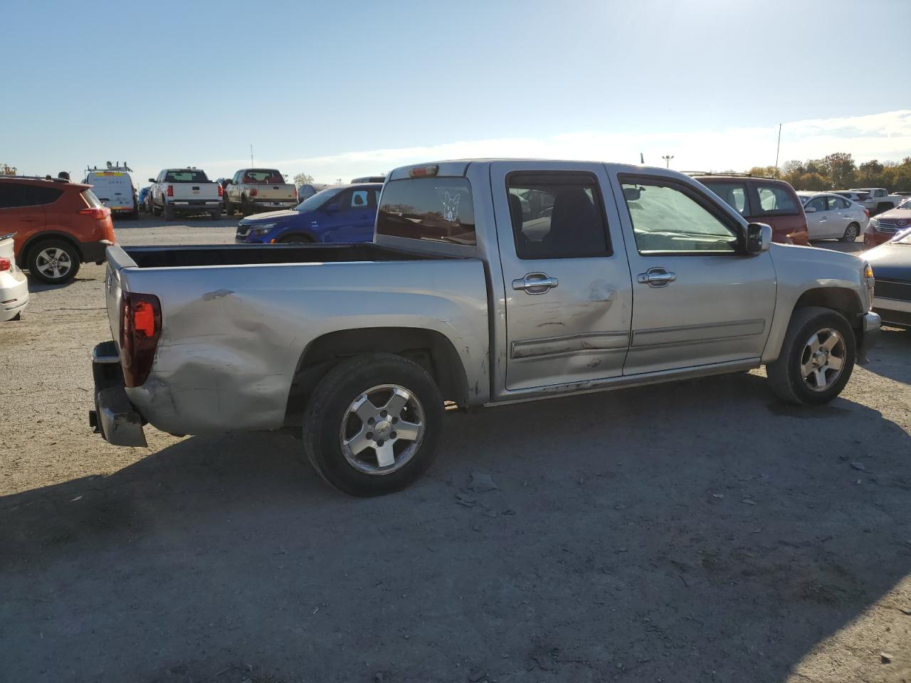 CHEVROLET COLORADO LT