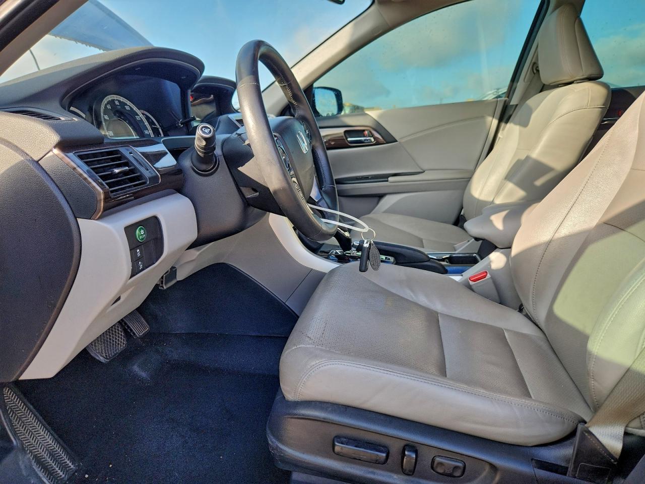 Lot #3317852907 2017 HONDA ACCORD EXL