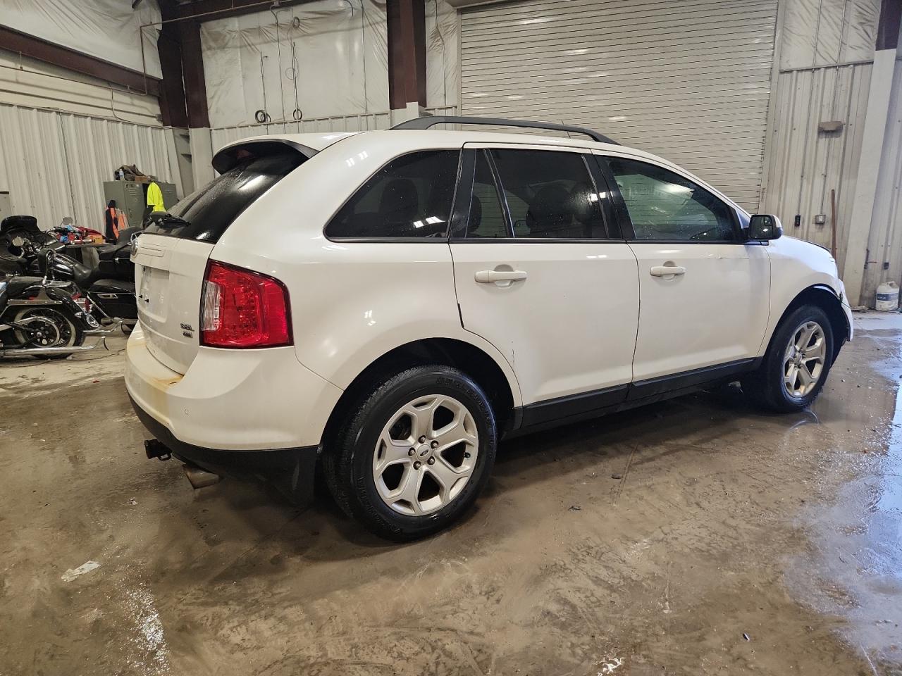 FORD EDGE SEL