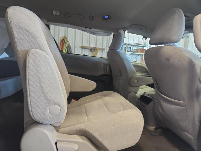 2016 TOYOTA SIENNA LE #3293577993