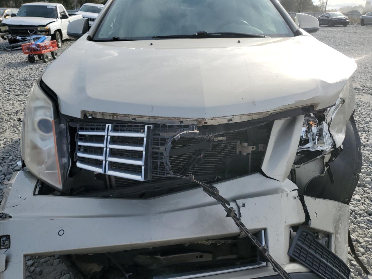 CADILLAC SRX LUXURY COLLECTION