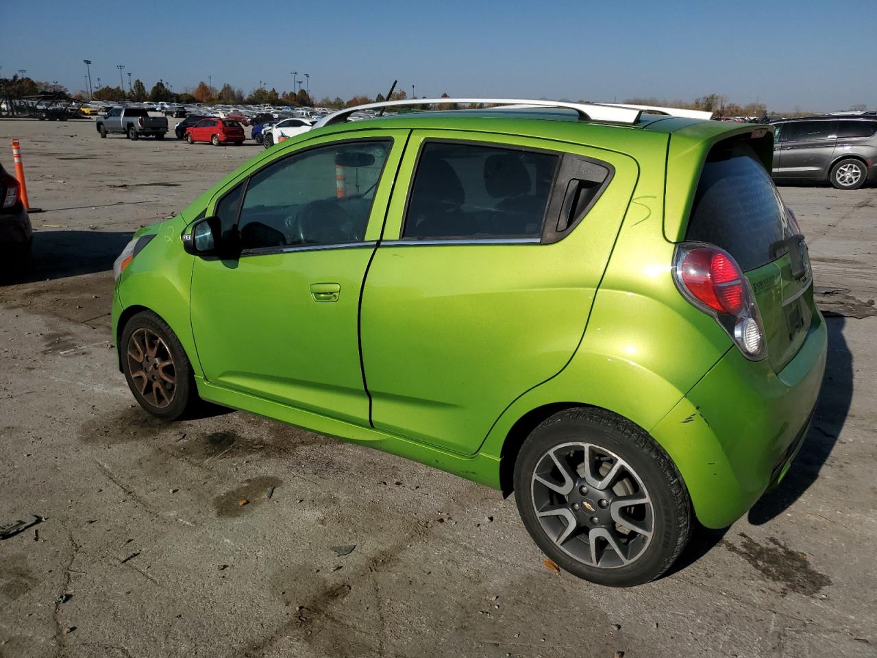 CHEVROLET SPARK 2LT