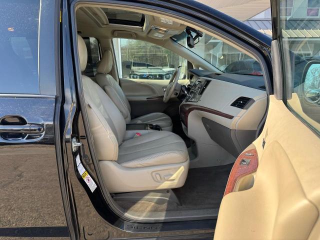 2014 TOYOTA SIENNA XLE #3290218234