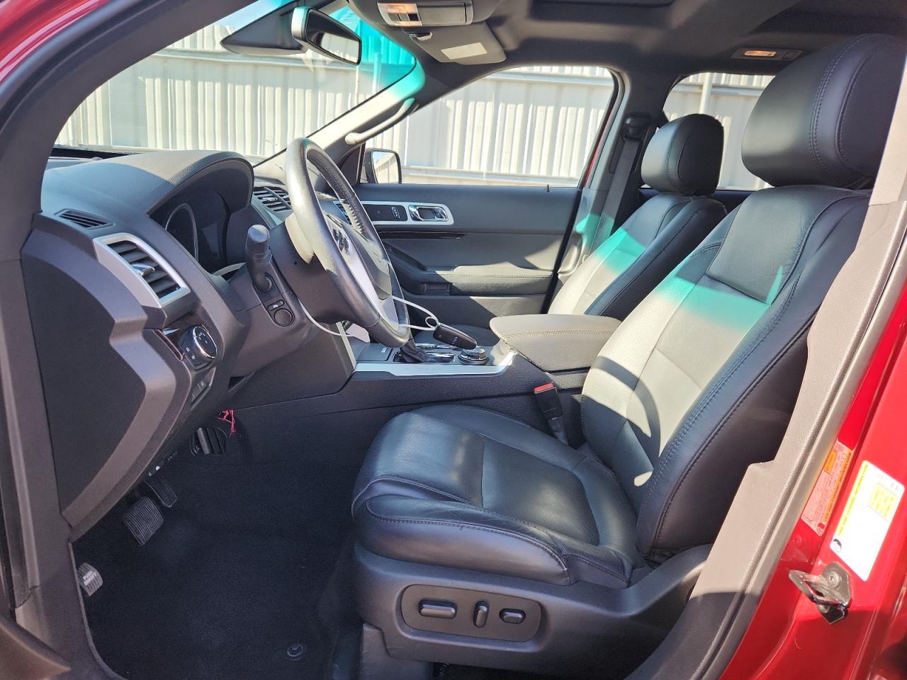 FORD EXPLORER LIMITED