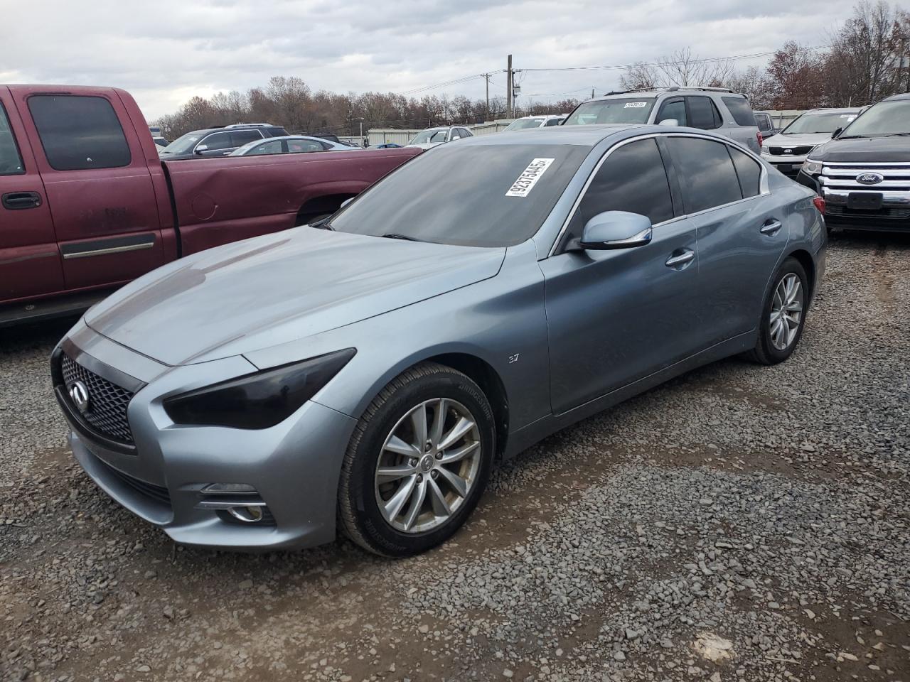 INFINITI Q50 BASE