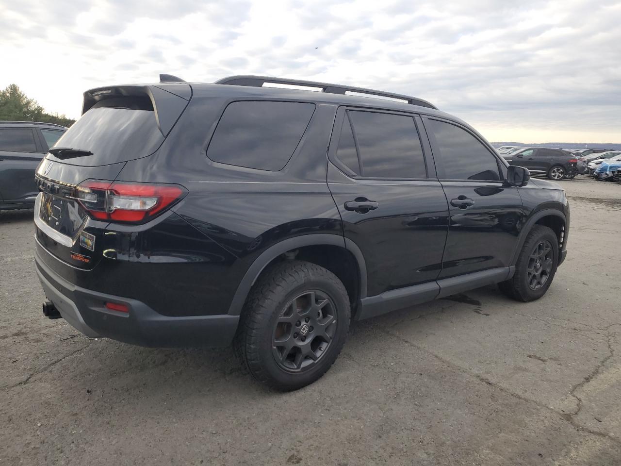 HONDA PILOT TRAILSPORT