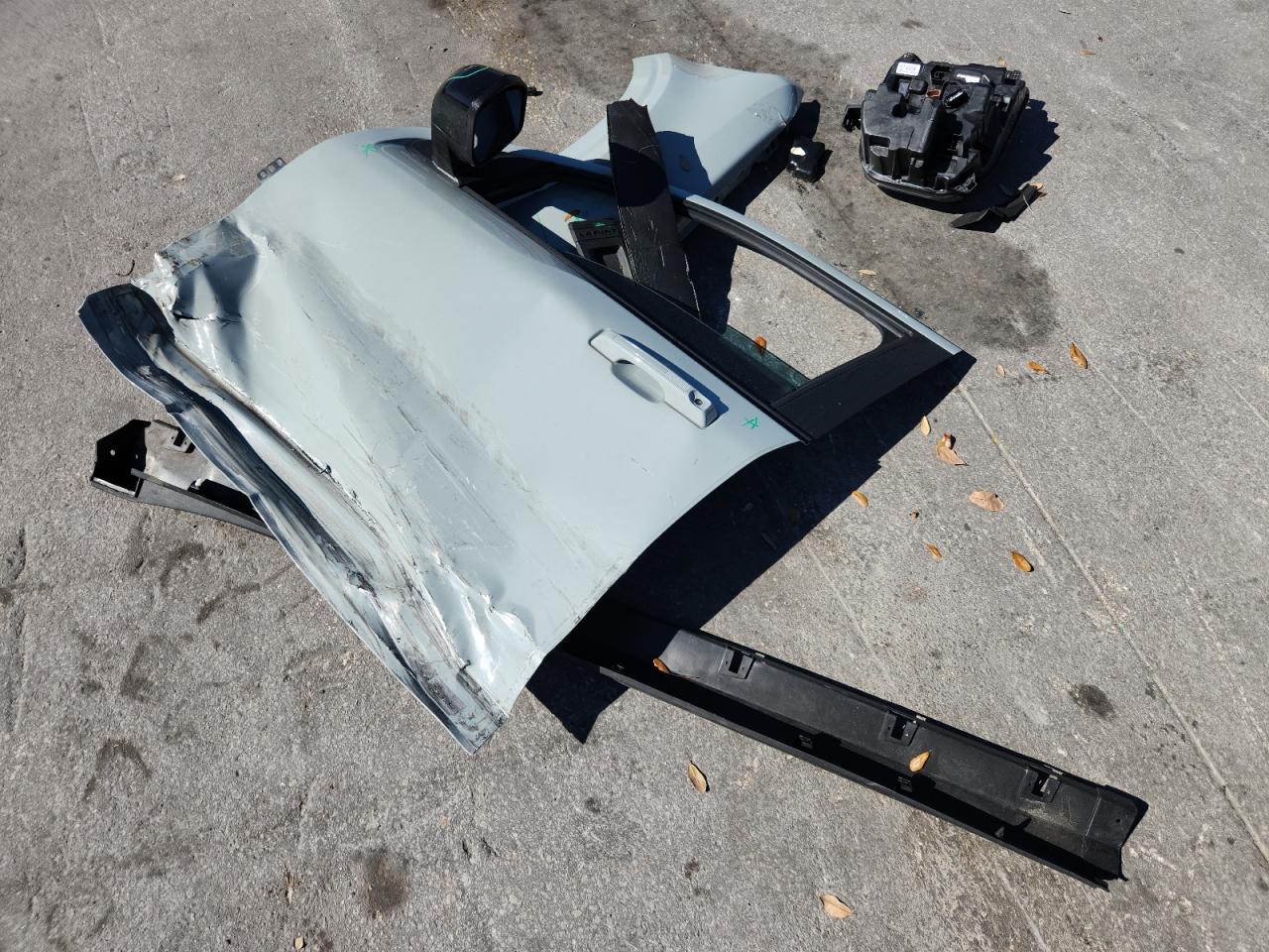 FORD MAVERICK LARIAT