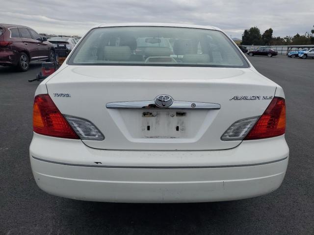 2002 TOYOTA AVALON XL #3304560453