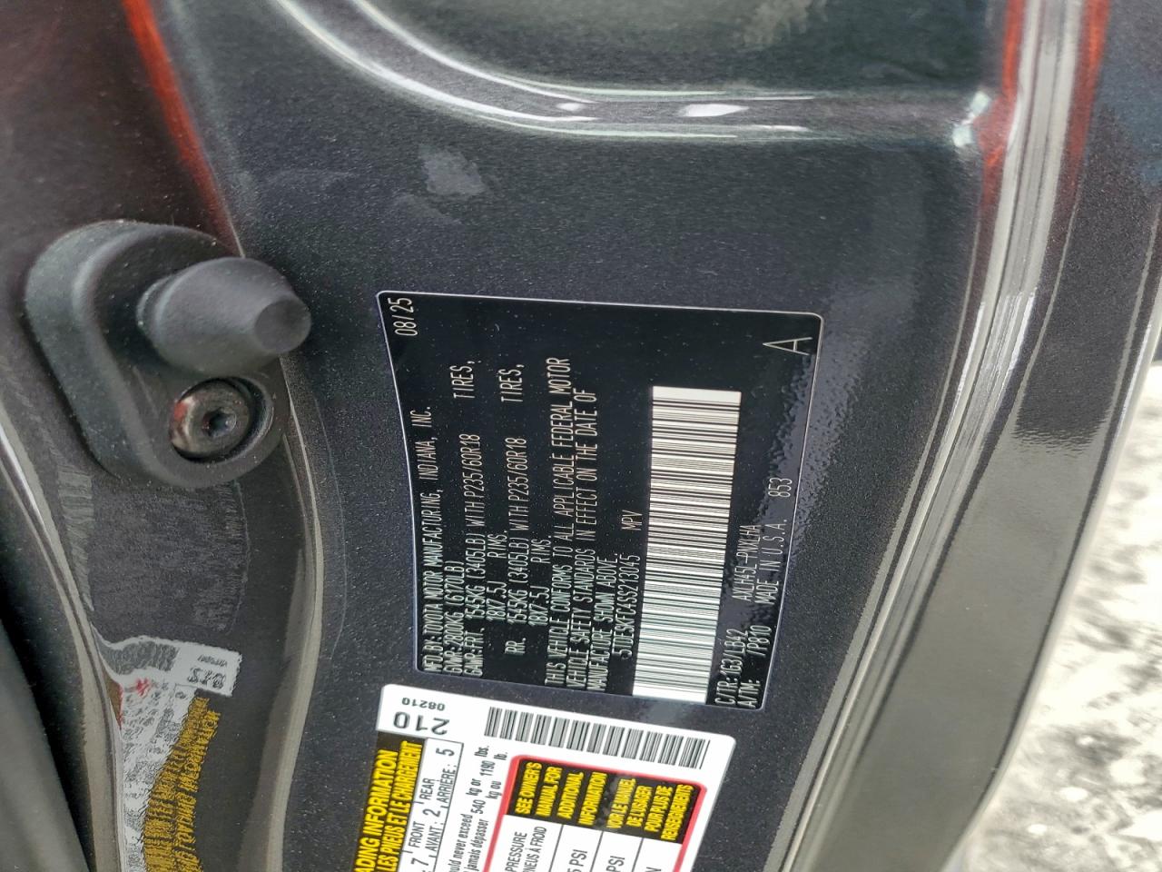 TOYOTA SIENNA LIMITED