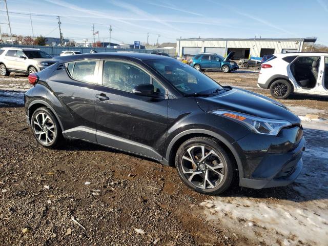 2019 TOYOTA C-HR XLE #3285750679