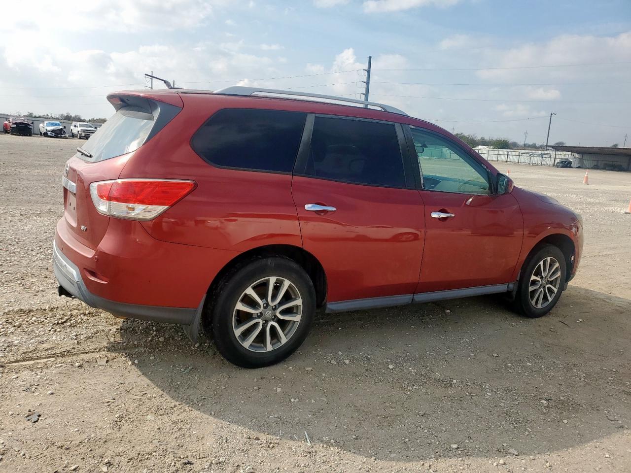 NISSAN PATHFINDER S