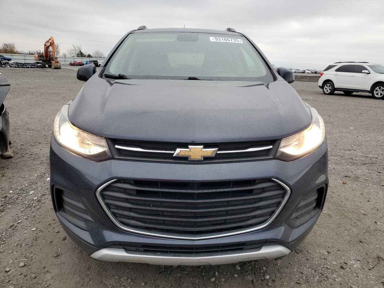 Lot #3316010800 2019 CHEVROLET TRAX 1LT