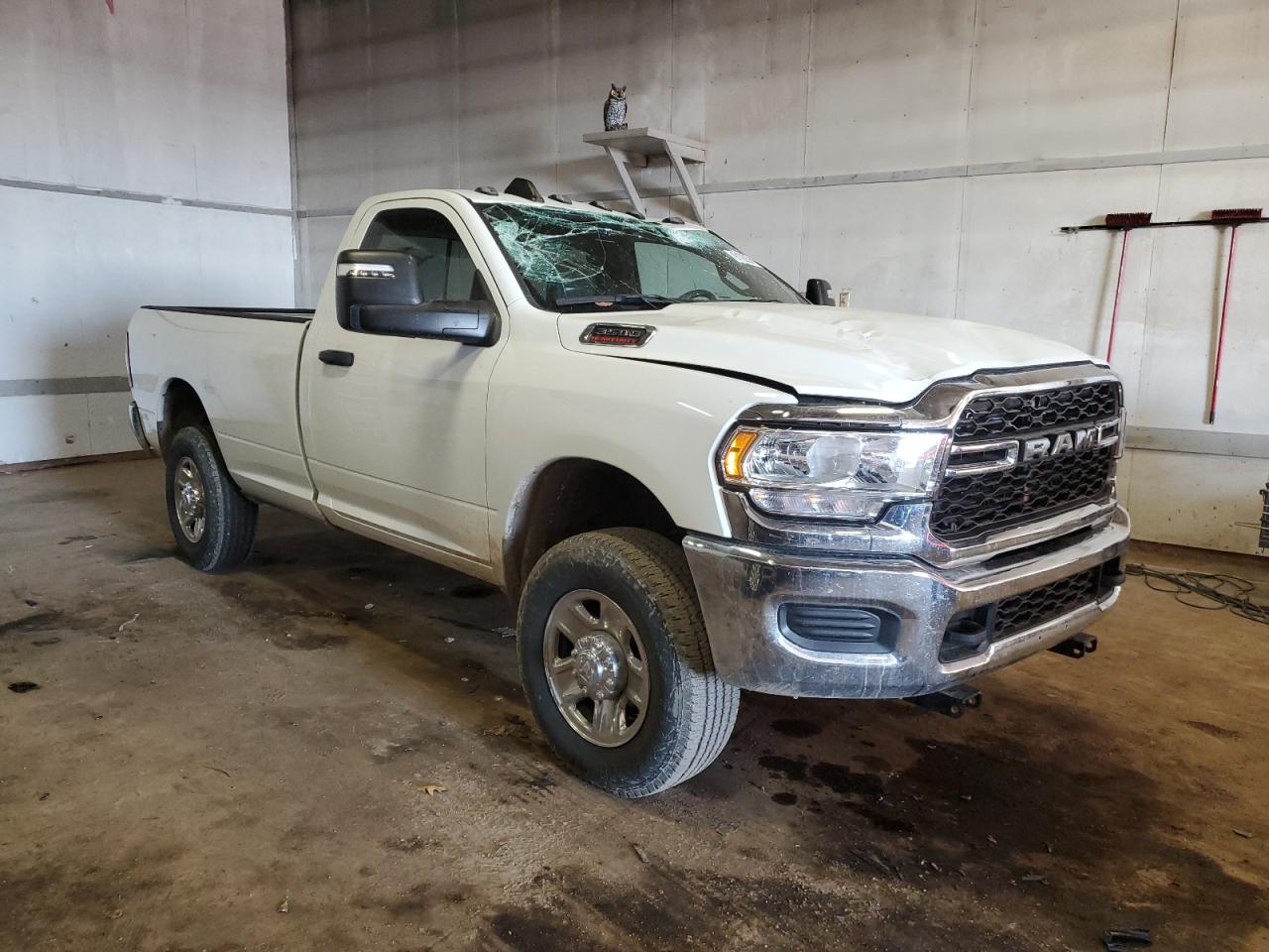 RAM 3500 TRADESMAN