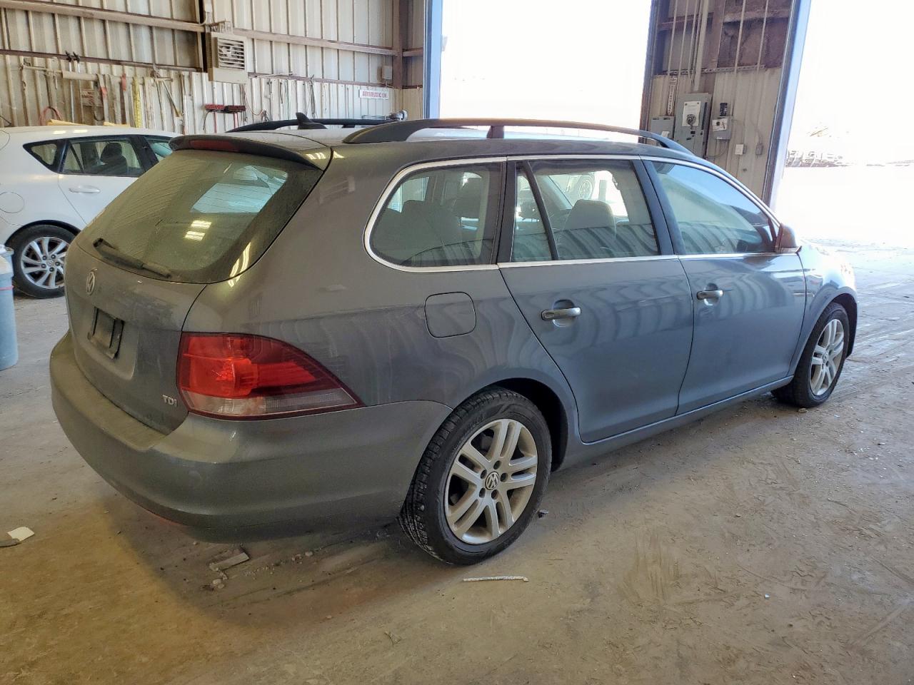 Lot #3311663233 2013 VOLKSWAGEN JETTA TDI