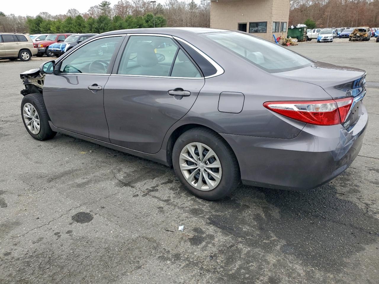 Lot #3302753011 2016 TOYOTA CAMRY LE