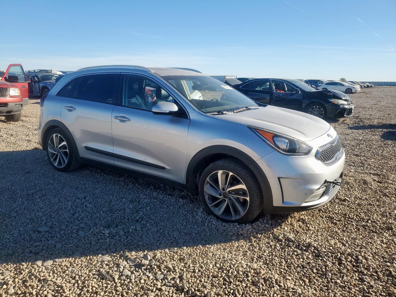 KIA NIRO EX TOURING