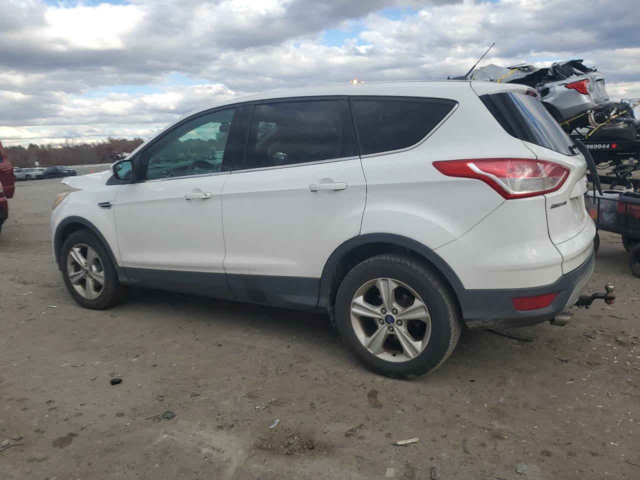 FORD ESCAPE SE