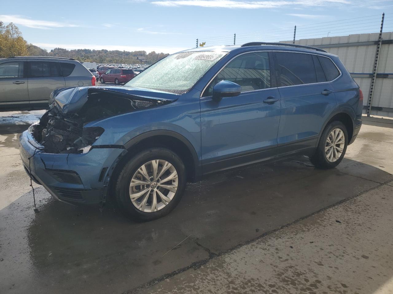 VOLKSWAGEN TIGUAN SE