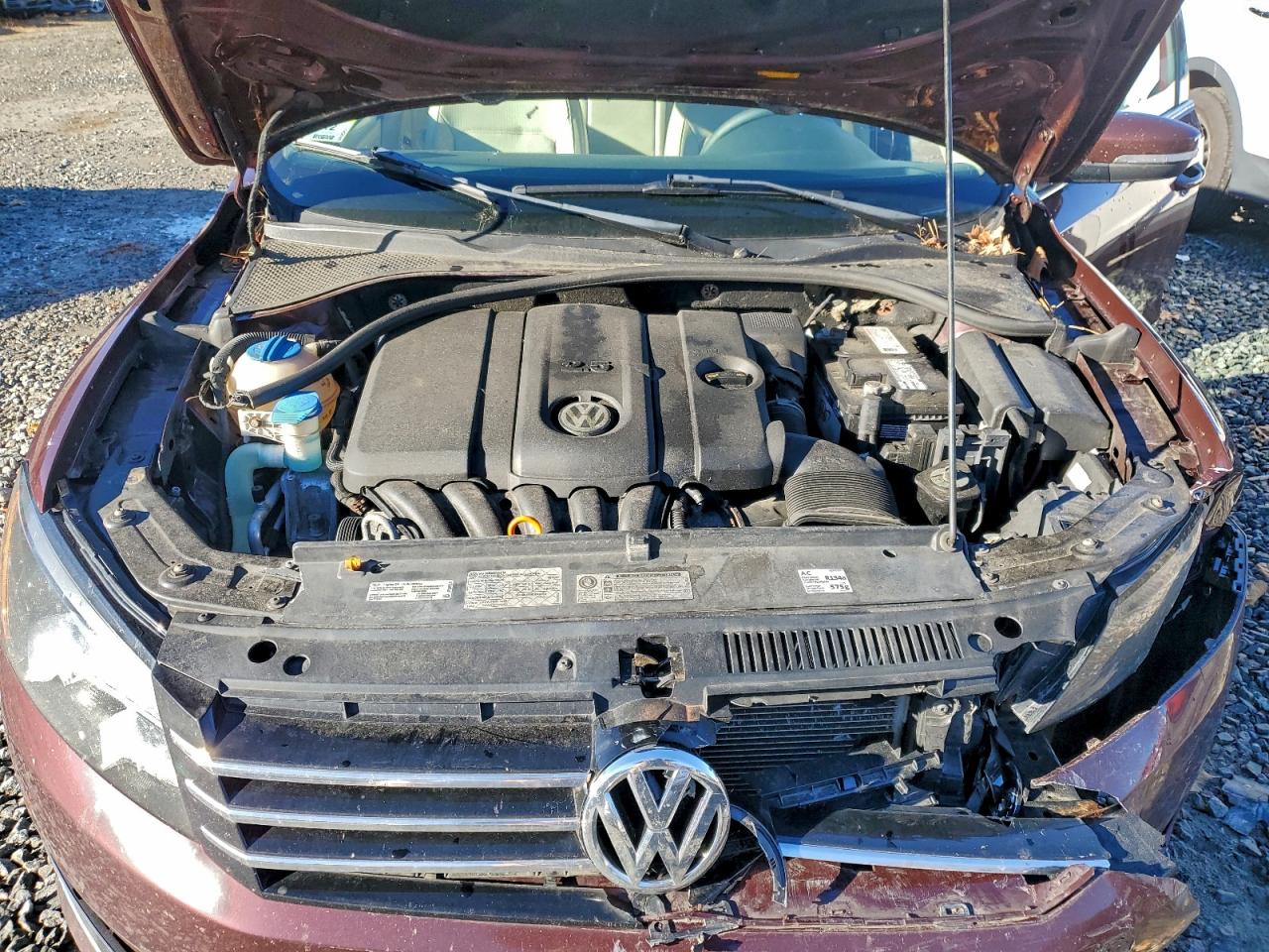 VOLKSWAGEN PASSAT SE