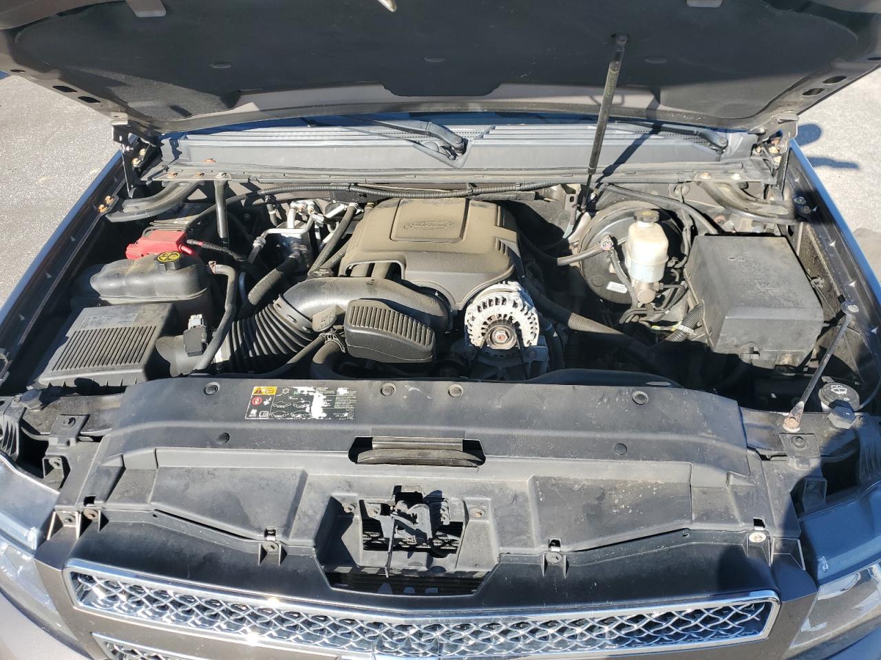 CHEVROLET TAHOE C1500 LT