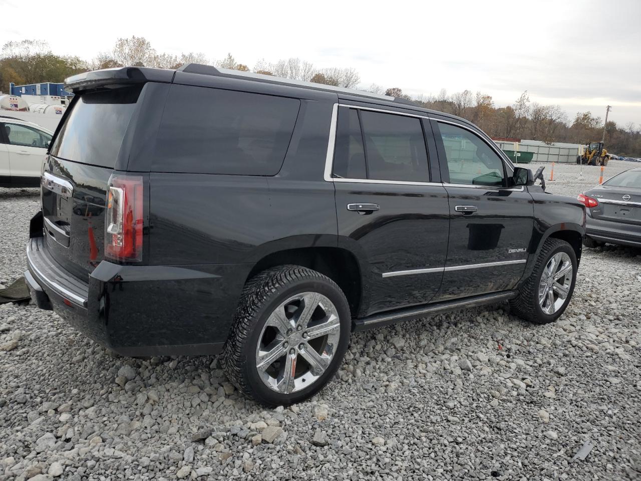GMC YUKON DENALI
