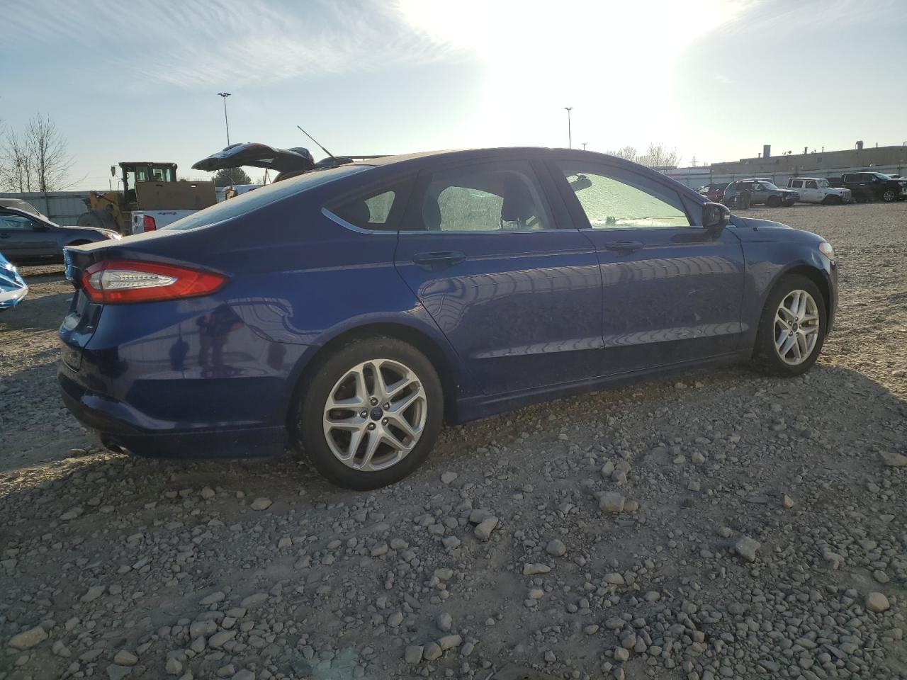 FORD FUSION SE