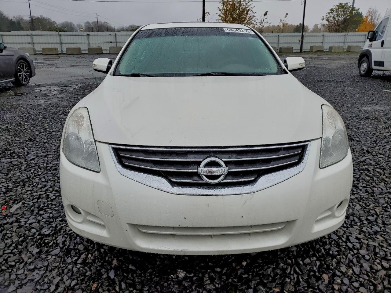 NISSAN ALTIMA BASE