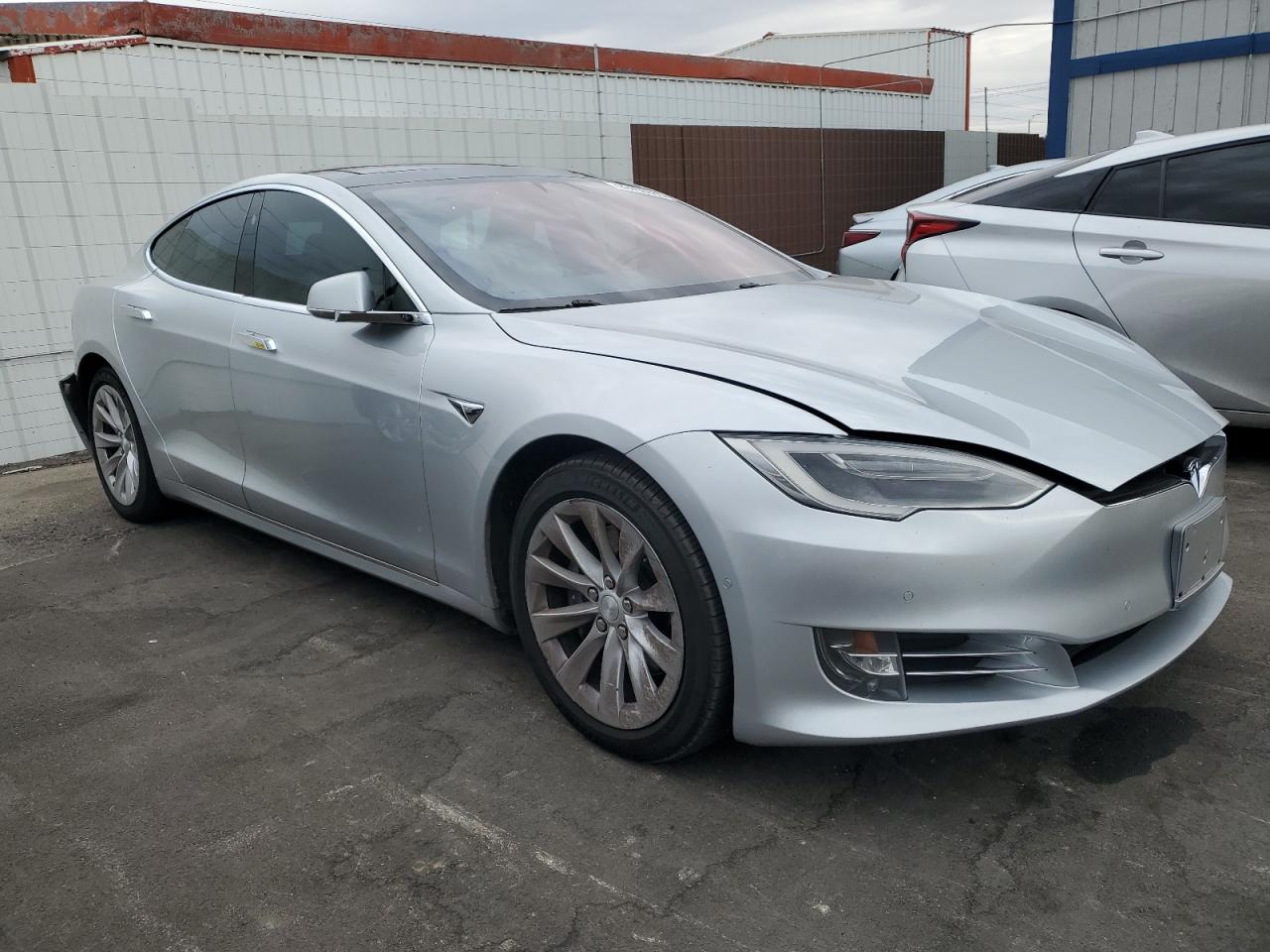 TESLA MODEL S