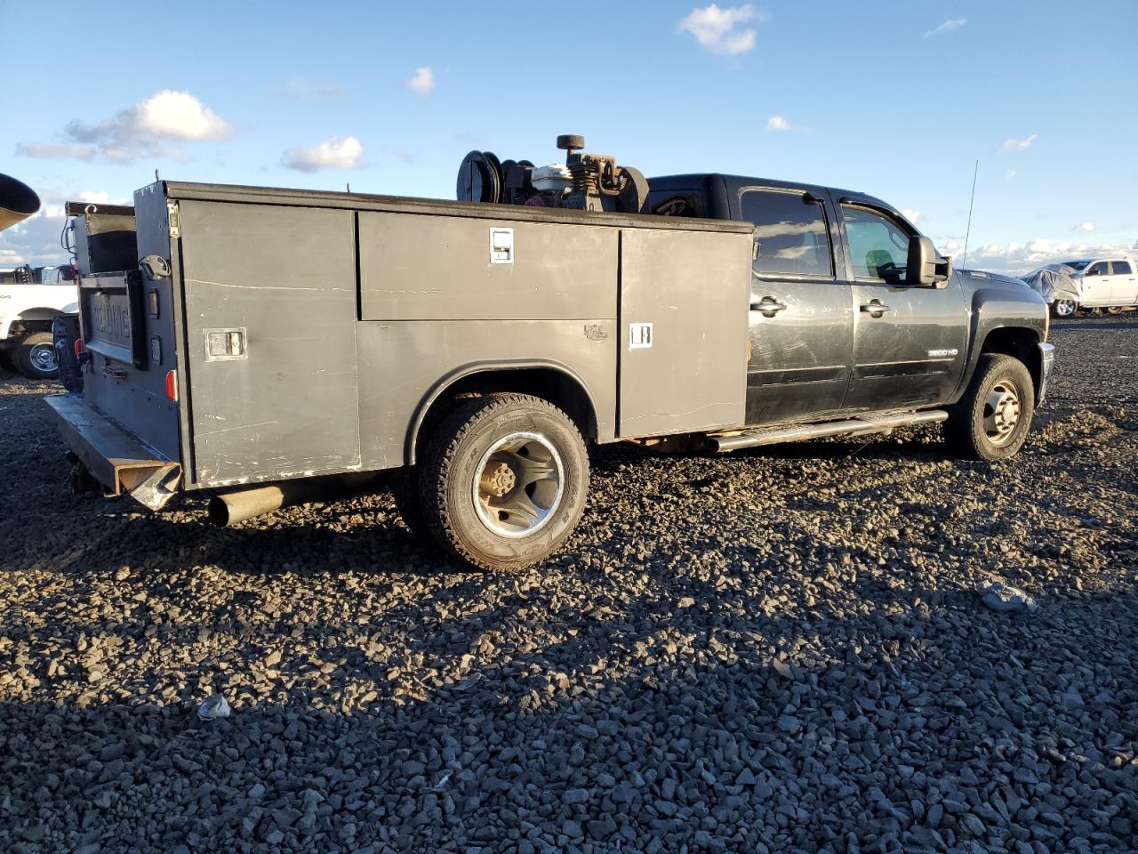 CHEVROLET SILVERADO K3500 LTZ