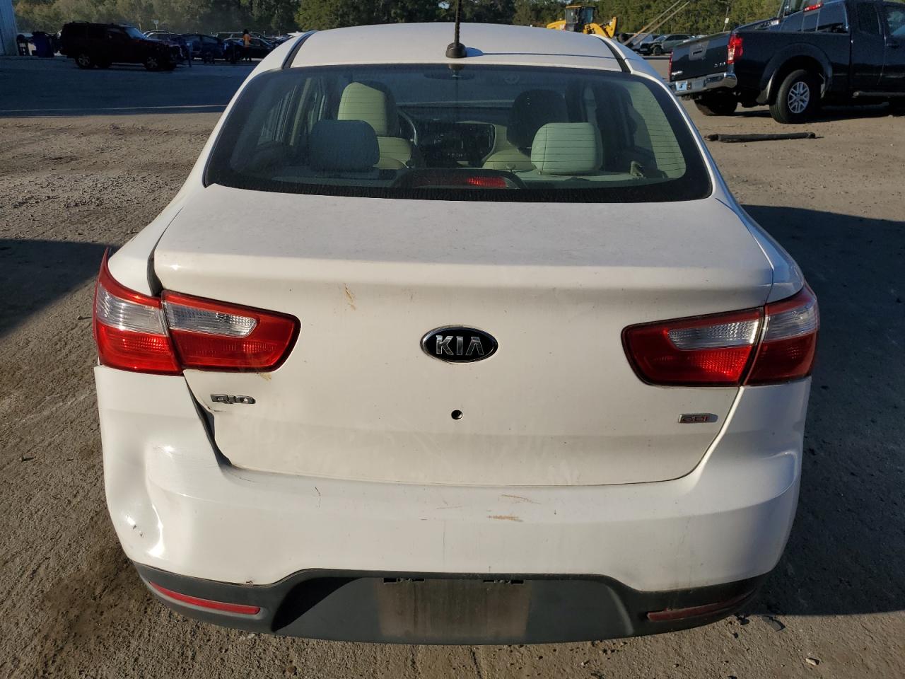 KIA RIO LX