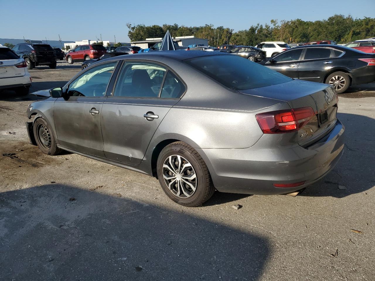 VOLKSWAGEN JETTA S