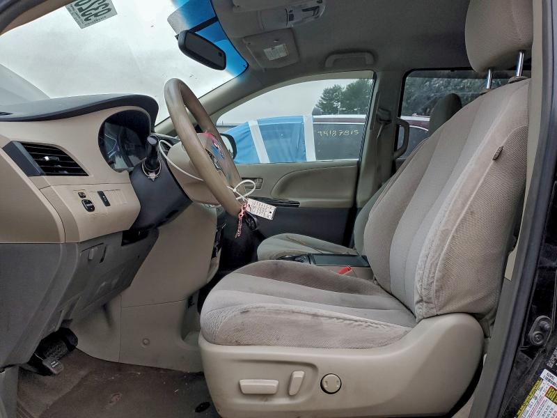 2014 TOYOTA SIENNA LE #3303726429