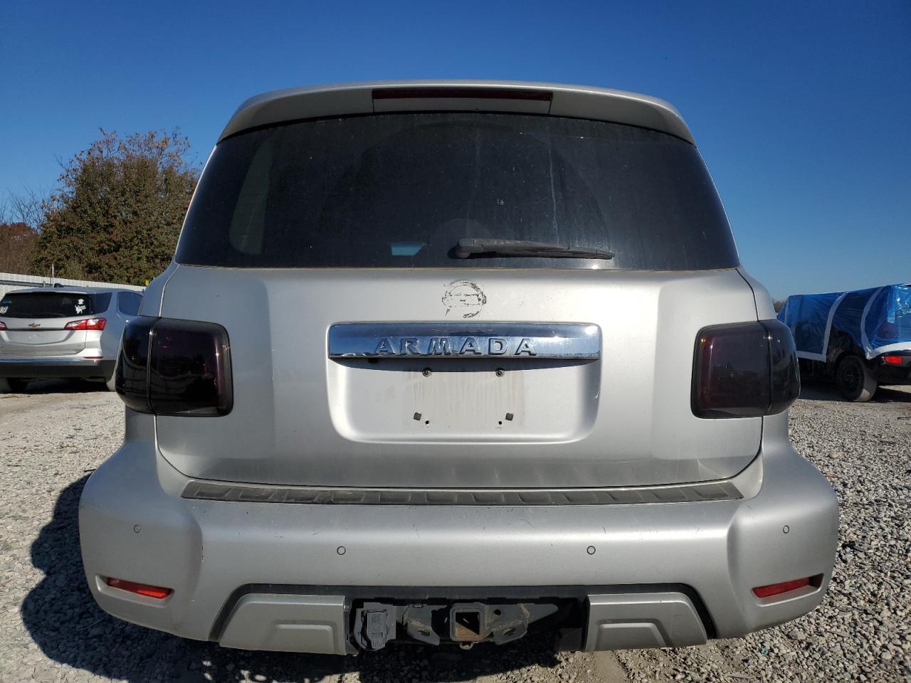 NISSAN ARMADA SV