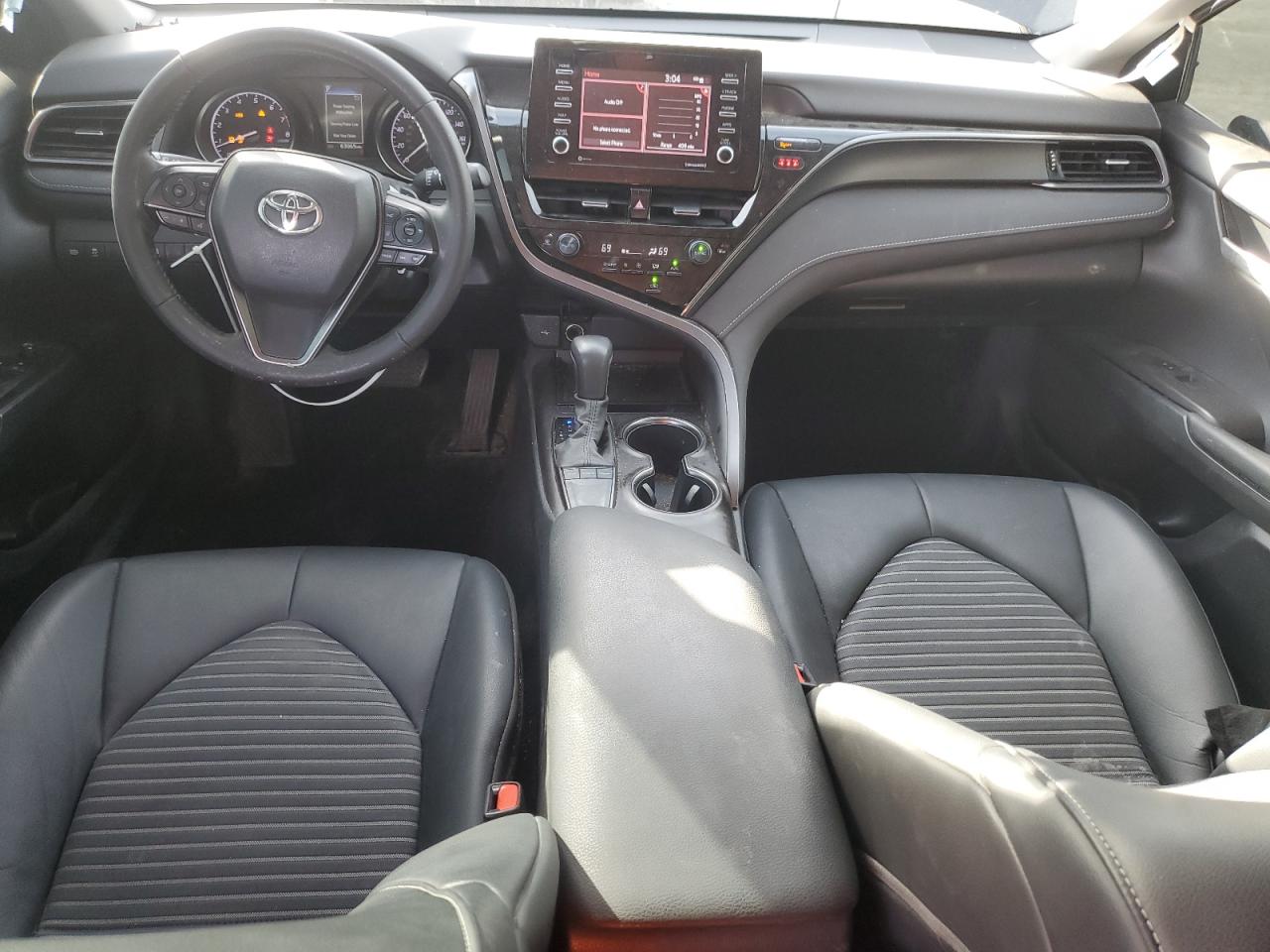 TOYOTA CAMRY SE NIGHT SHADE