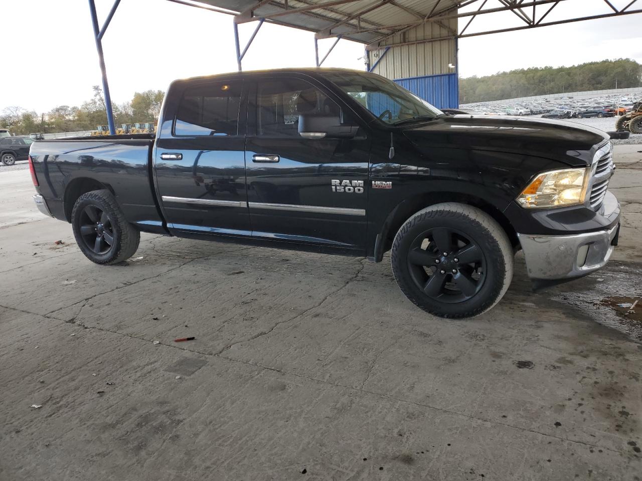RAM 1500 SLT
