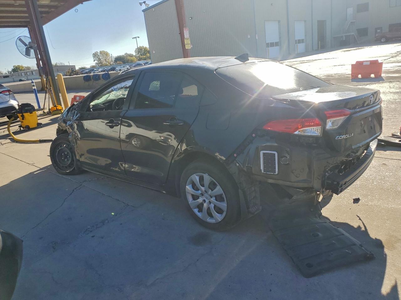 Lot #3301840332 2022 TOYOTA COROLLA LE