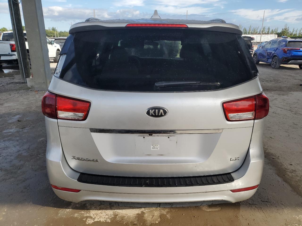 Lot #3304556435 2015 KIA SEDONA LX