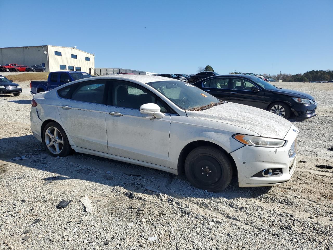 FORD FUSION SE