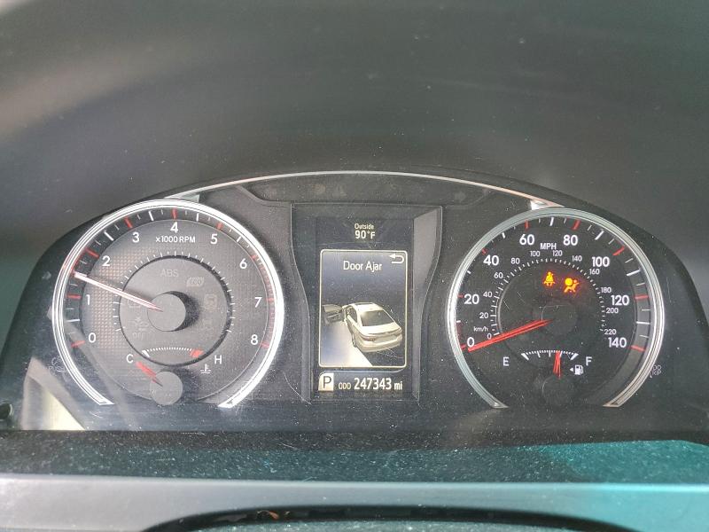 2015 TOYOTA CAMRY LE #3301859026