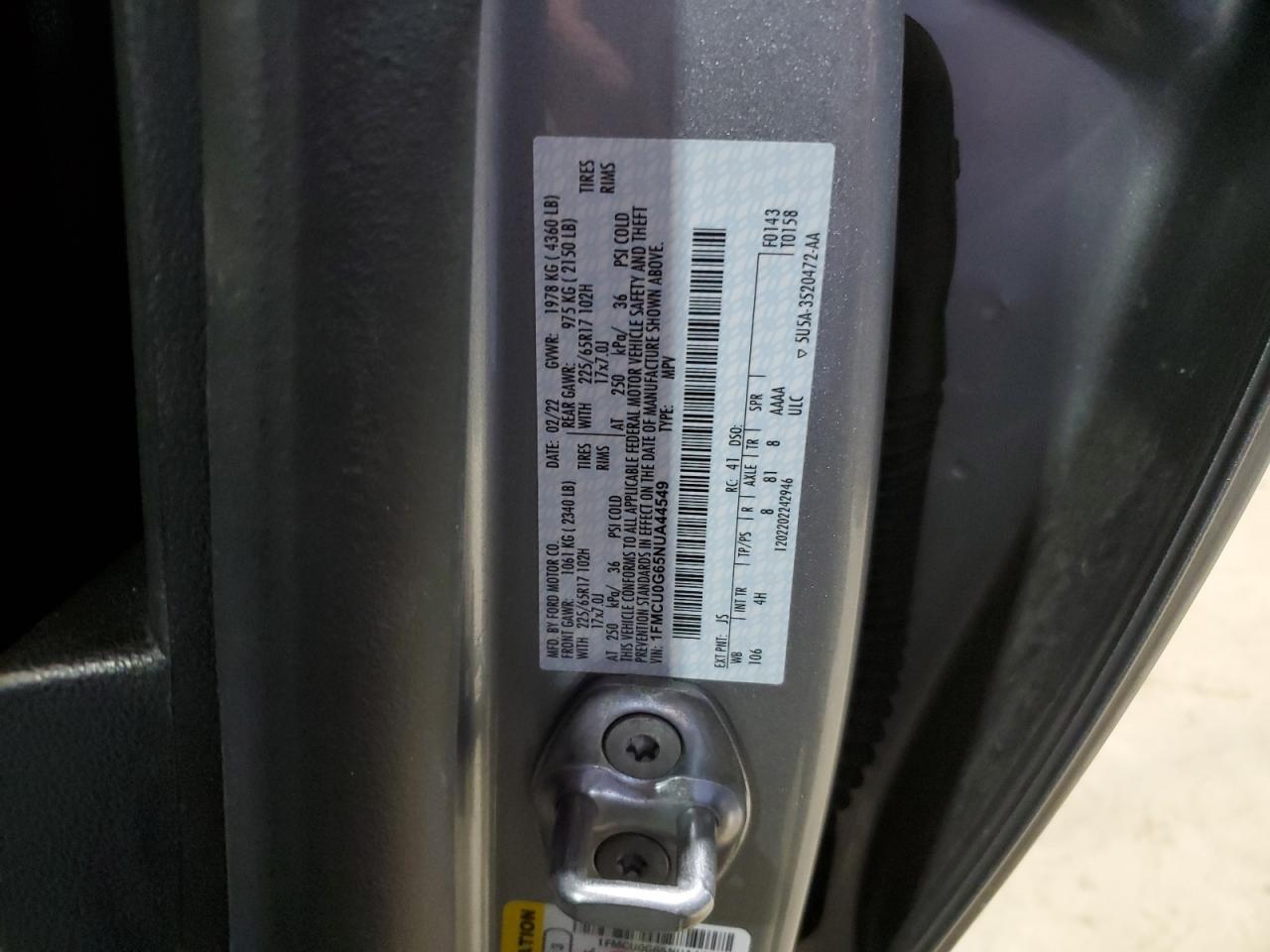 Lot #3305331330 2022 FORD ESCAPE SE