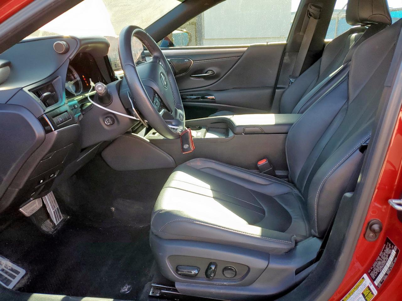 LEXUS ES 350 F SPORT HANDLING