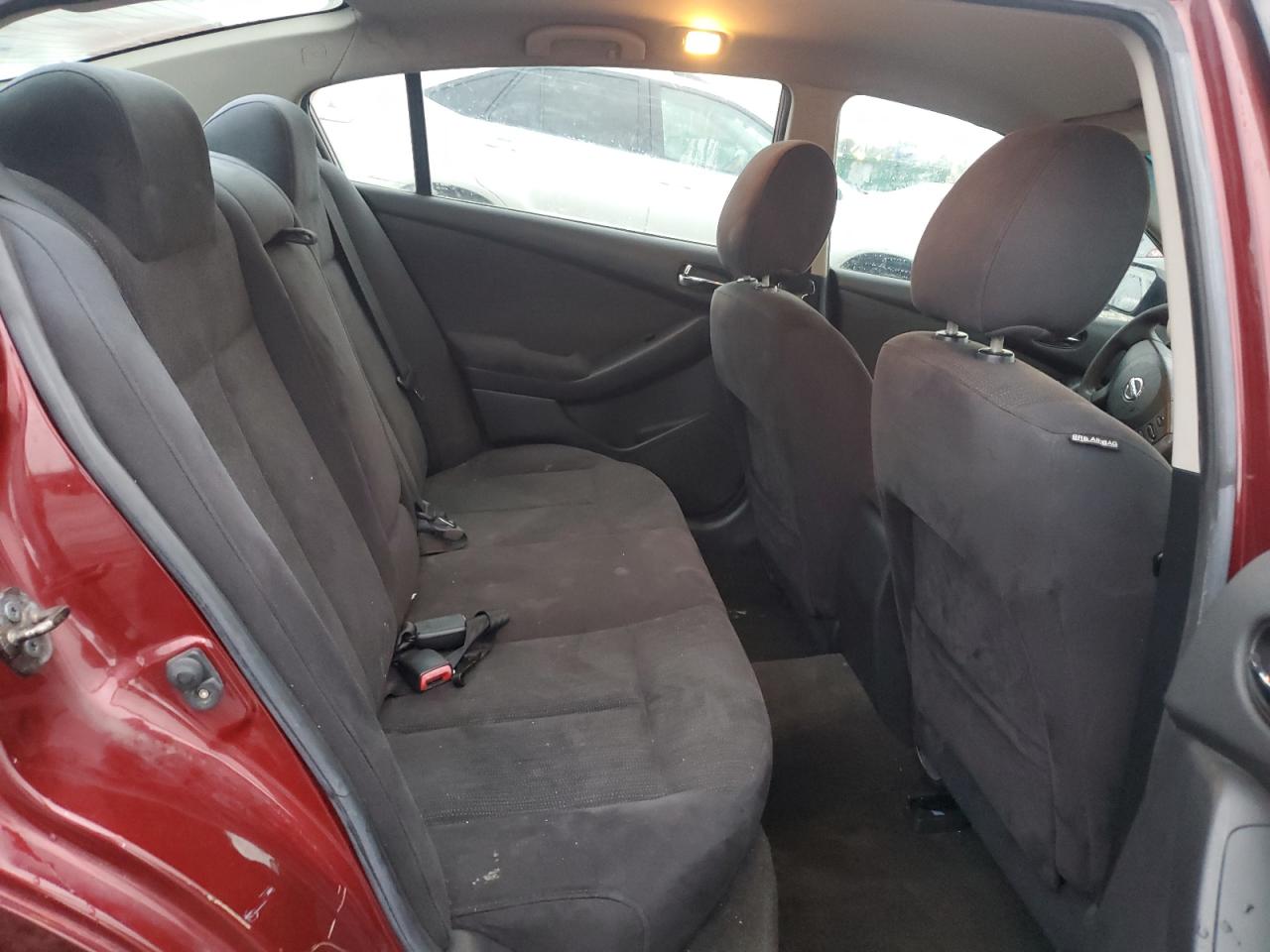 NISSAN ALTIMA BASE