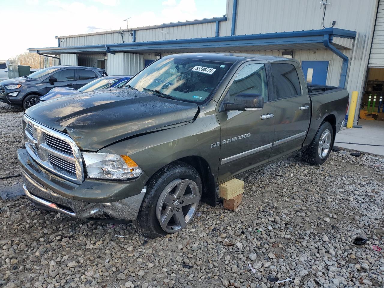 DODGE RAM 1500 SLT