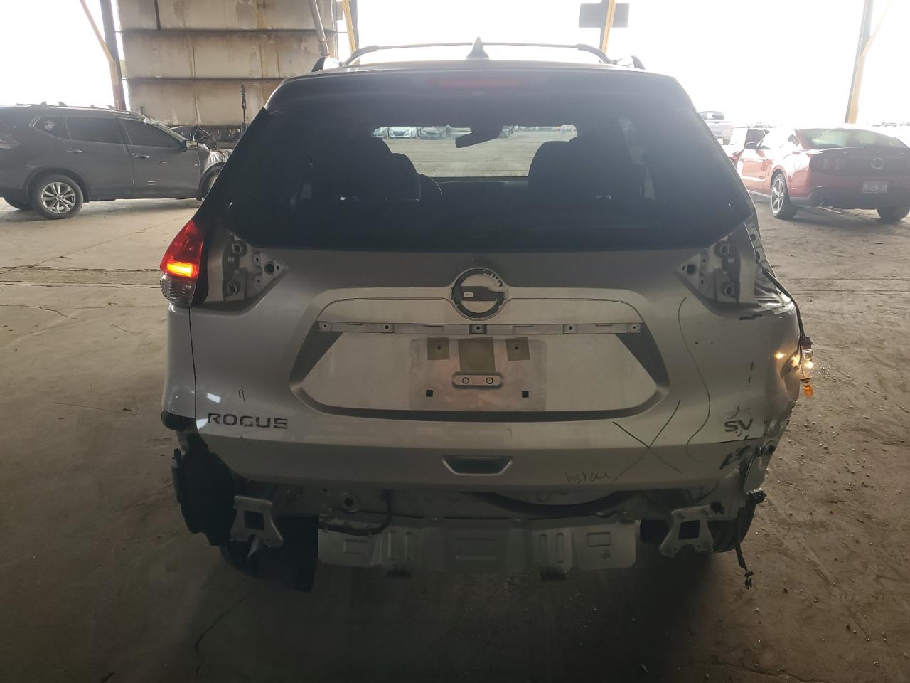 NISSAN ROGUE S