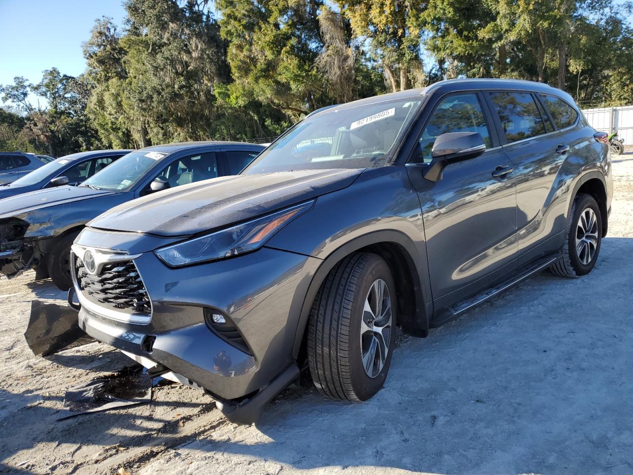 TOYOTA HIGHLANDER LE