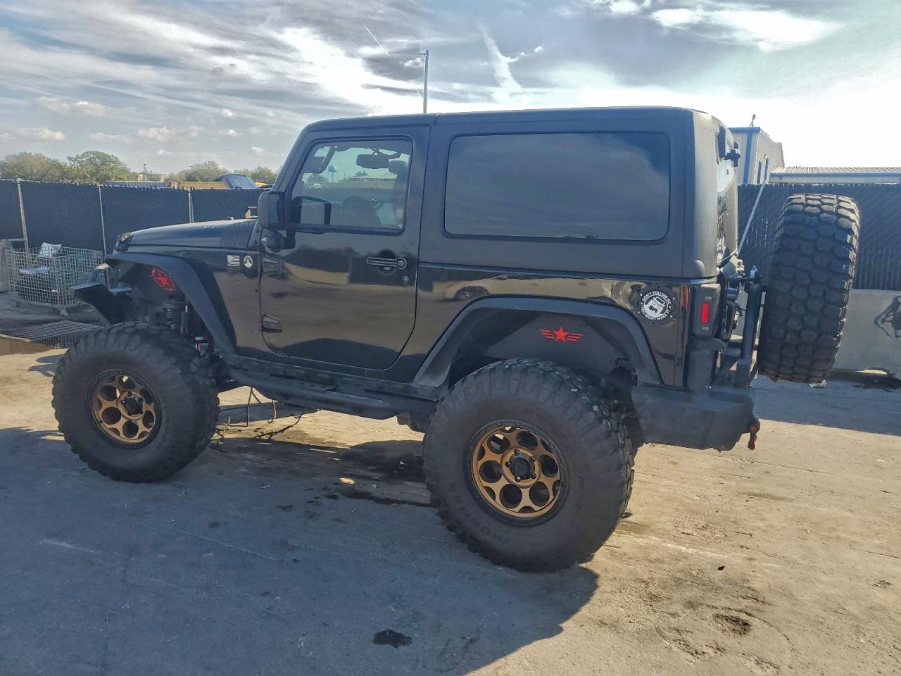 JEEP WRANGLER SAHARA