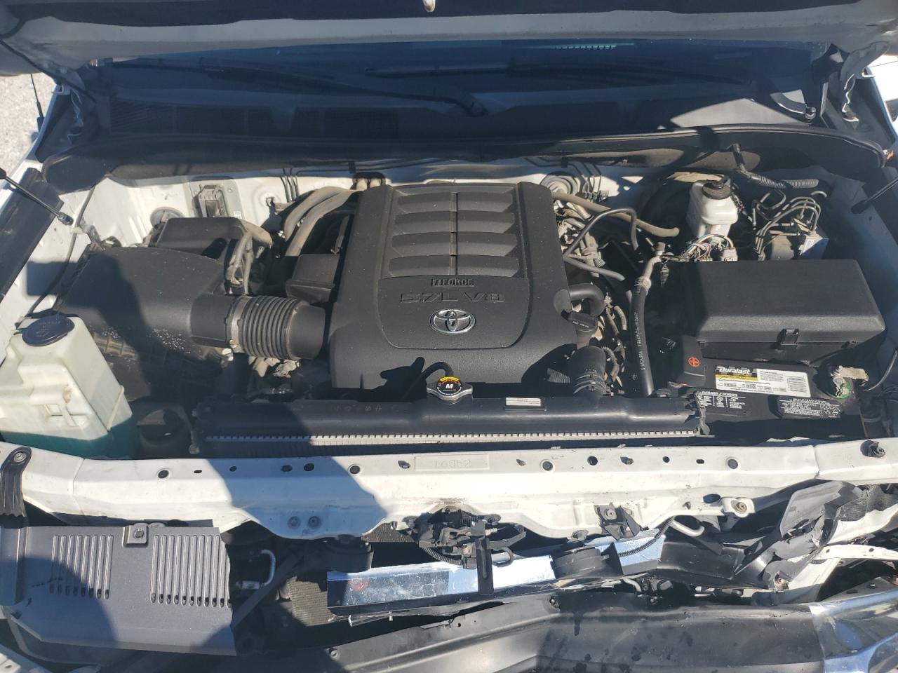 TOYOTA TUNDRA CREWMAX SR5